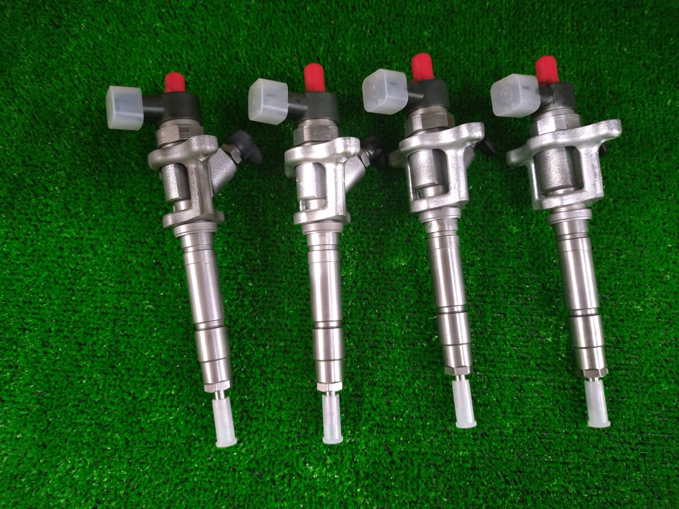 三菱ふそう　インジェクター新品4本 楽天市場】BOSCH新品インジェクター 4本SET 三菱ふそう キャンター