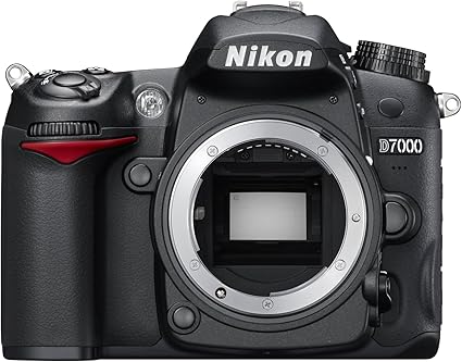 Nikon デジタル一眼レフカメラ D7000 ボディー