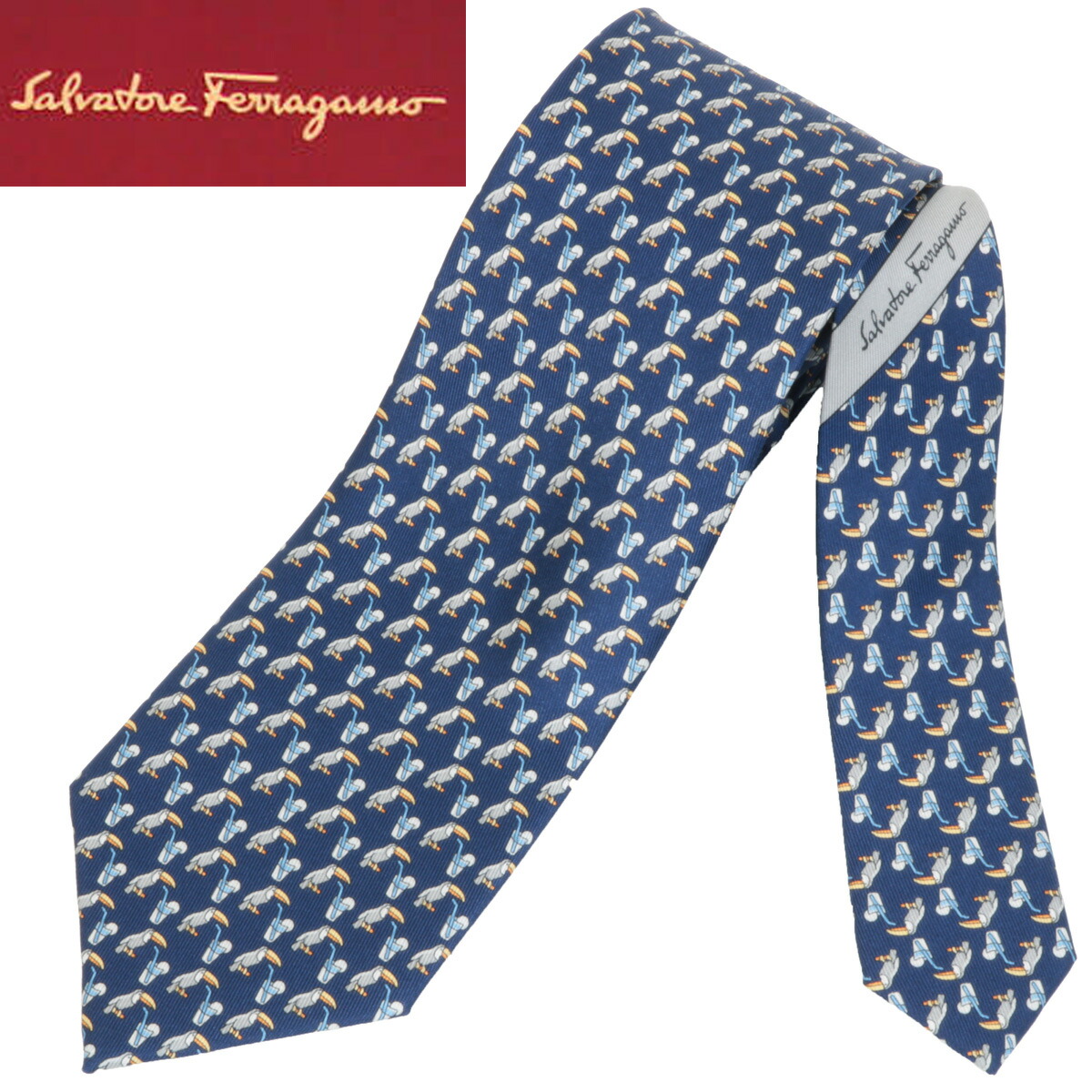 未使用　サルバトーレフェラガモ　ネクタイ　緑　象・ネズミ　動物柄 Salvatre Ferragamo サルヴァトーレ フェラガモ ネクタイ 黄緑色 総柄