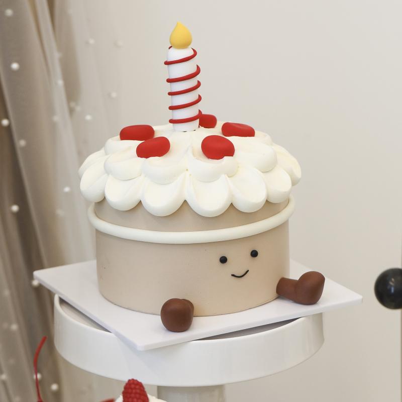 フェイクケーキ かわいい キャラクターデザイン ダミーケーキ おしゃれな 誕生日パーティー デザートテーブル イベント装飾 ベビーシャワー お祝い オブジェ