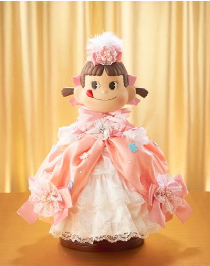 不二家ペコちゃん　レースドール陶器プレミアム 楽天市場】不二家 公式 YEAR'S2017 ハイカラペコちゃんビスク