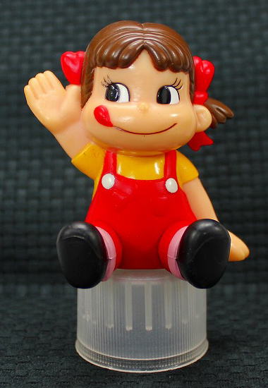 楽天市場】不二家 【ふじや】 ペコちゃん人形 ソフトビニール 青服 首