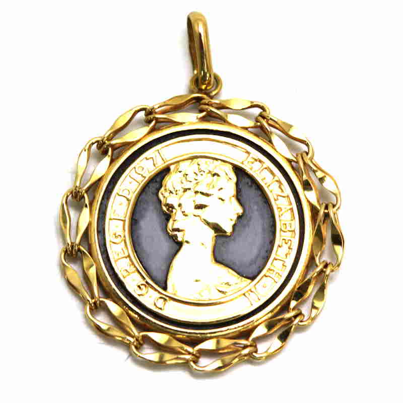 楽天市場】ペンダントトップ K18 ゴールド 金 エリザベス女王 1971