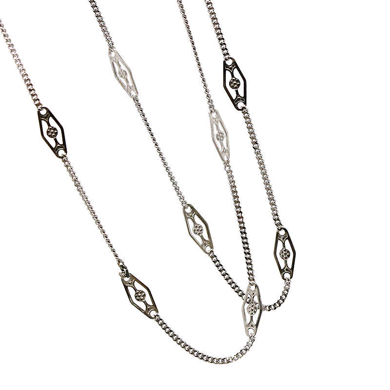 楽天市場】ウノアエレ UNOAERRE ペンダントトップ・チャーム 女性