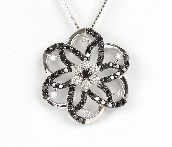 楽天市場】【ブラックダイヤモンド】 ペンダントトップ ドッグ