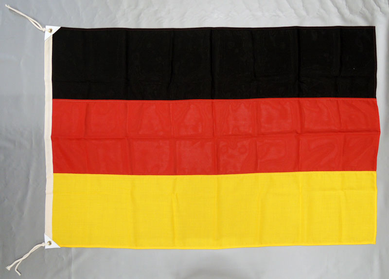 【楽天市場】ドイツ 国旗 90×135cm エクスラン生地（アクリル100％） 外国旗 応援 会議：田中旗店