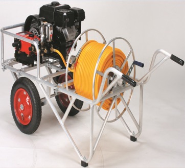 安田産業 SCAW-153M : ｴﾝｼﾞﾝｾｯﾄ動噴 吸水14L  ﾎｰｽ巻取機+二輪車付∴YASUDA 動力 噴霧機 家庭菜園 散水 拡散させる 洗い濯ぎ 洗い濯ぎ 栽培所 農林 農薬 防除 殺虫剤