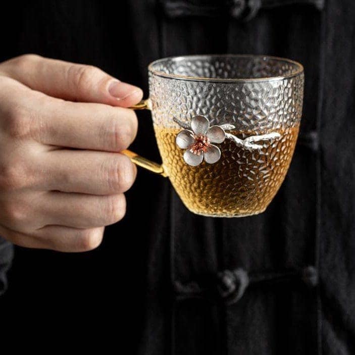 御厨子所装具 食器 カップ 御茶優勝杯 珈琲優勝杯 水呑み 澄み切った 茶の葉装具 花 小ささ 差し上げ物 茶の葉 せつ然たる ゴールド 差し上げ物[ahk69]2549
