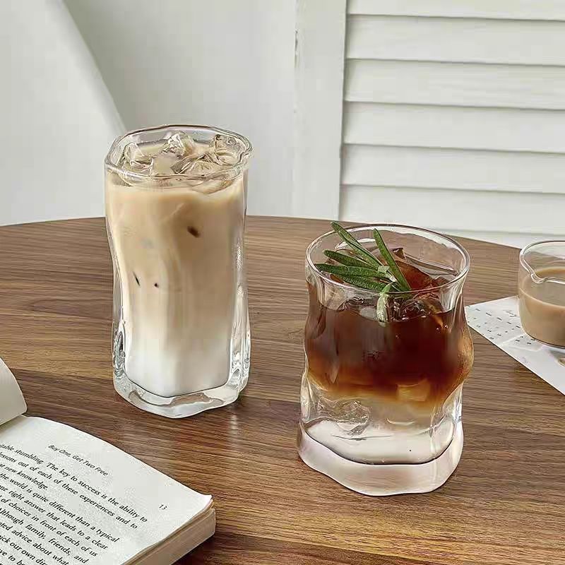 ラルねじねじグラスカップ 韓国っぽ ニュアンスグラス コップ グラス インテリア Cafe風 オシャレ キッチン ランチ ディナー おうち時間 ロックグラス 韓国雑貨｜たねまるクローズショップ