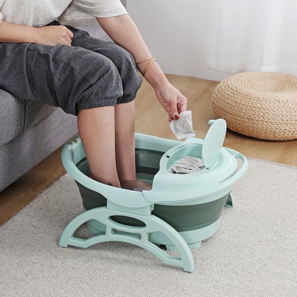 上蓋が付いている折り畳み式の足湯流域面積可塑性物質製の足を浸す井戸釣瓶足を浸す利益の足の湯ぶね揉み療治ペディキュア