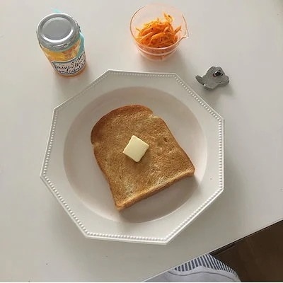 一皿 お皿 西洋菓子皿 食パン皿 使い分かりやすい アンティーク風 八角形 韓国室内装飾 陰電子射程温め653