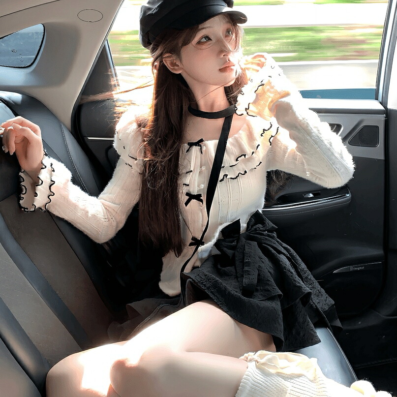 二点セット はスリムでハイウエストレースの長袖トップふわふわした短いスカート2ピースセット｜たねまるクローズショップ