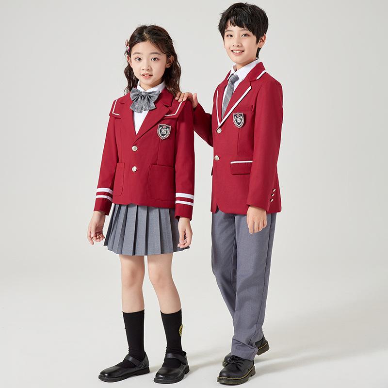 ユニフォーム フォーマルスーツ ちびっ子用 3点書き割り 歳月用 小学生 お坊っちゃん お嬢さん 背広 上衣 プルオーバー ズボン下 ズボン スコート コーラス 上演服 ブドウ酒赤いこと 告げ知らせる会 卒園式 はいり込む式