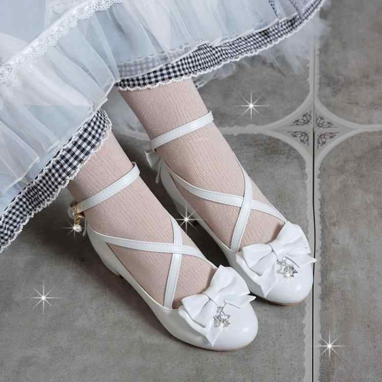 靴 レディース ロリータ風 丸トゥ 太ヒール パンプス ストラップ シューズ かわいい ガーリー 歩きやすい 普段使い コスプレ ブラック 黒 春夏 秋冬