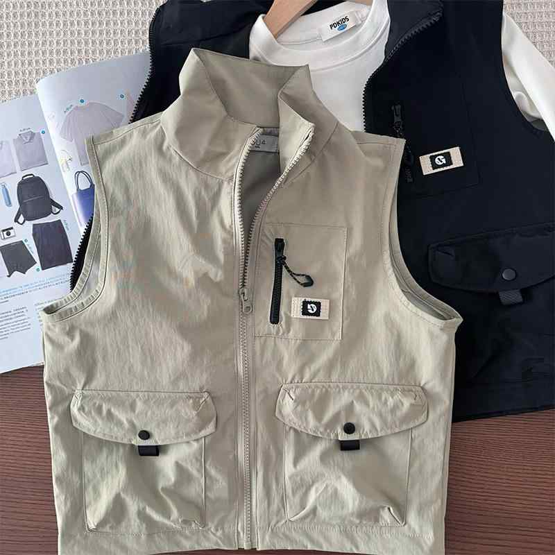 子供服 ベスト 男の子 アウター 中綿入り ミリタリー 防水 防風 軽量 立ち襟 アウトドア キャンプ