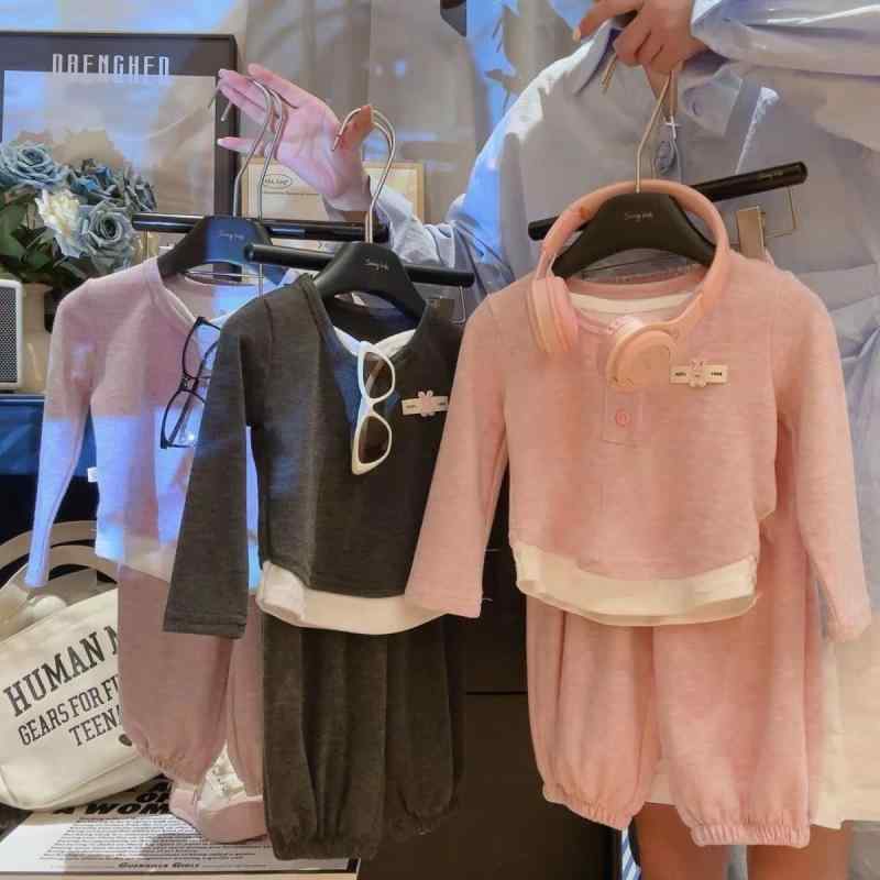 子供用セットアップ 女の子 上下セット 2点セット 糯米?（もちごめ）トップス パンツ 長袖 無地 かわいい カジュアル 普段使い 秋冬 80 90 100 110 120 130 140