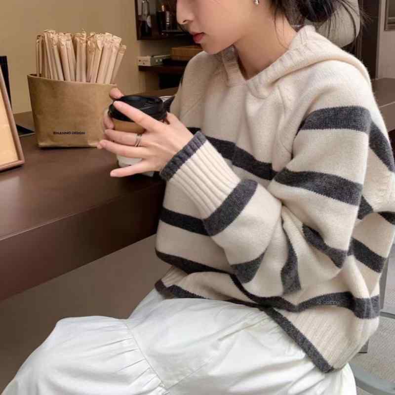 ニット レディース 韓国風 レトロ ストライプ フード付き プルオーバー ゆったり 配色 トップス 秋冬 ミルクホワイト グレー