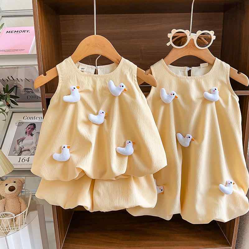 子供用セットアップ ノースリーブワンピース ブルマ 上下セット 親子コーデ アヒル柄 花柄 かわいい 柔らかい ポリエステル 薄手 夏