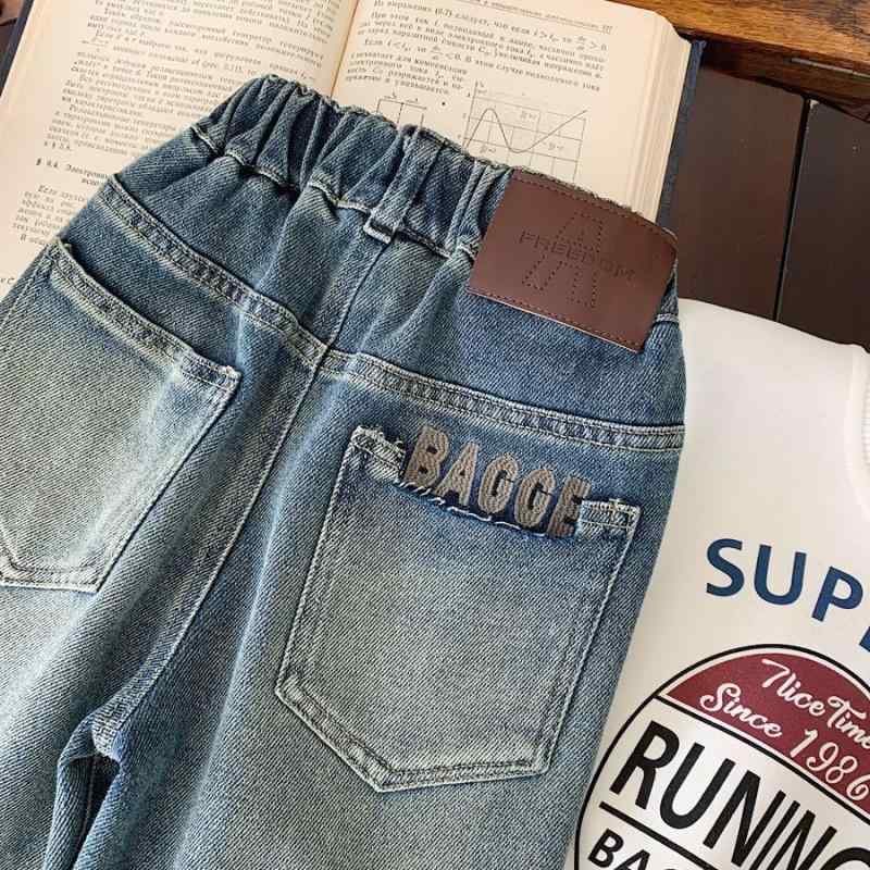 子供服 ジーンズ ボーイズ ストレッチ デニム ロングパンツ 秋 普段着 伸縮性 90 100 110 120 130 140 ブルー