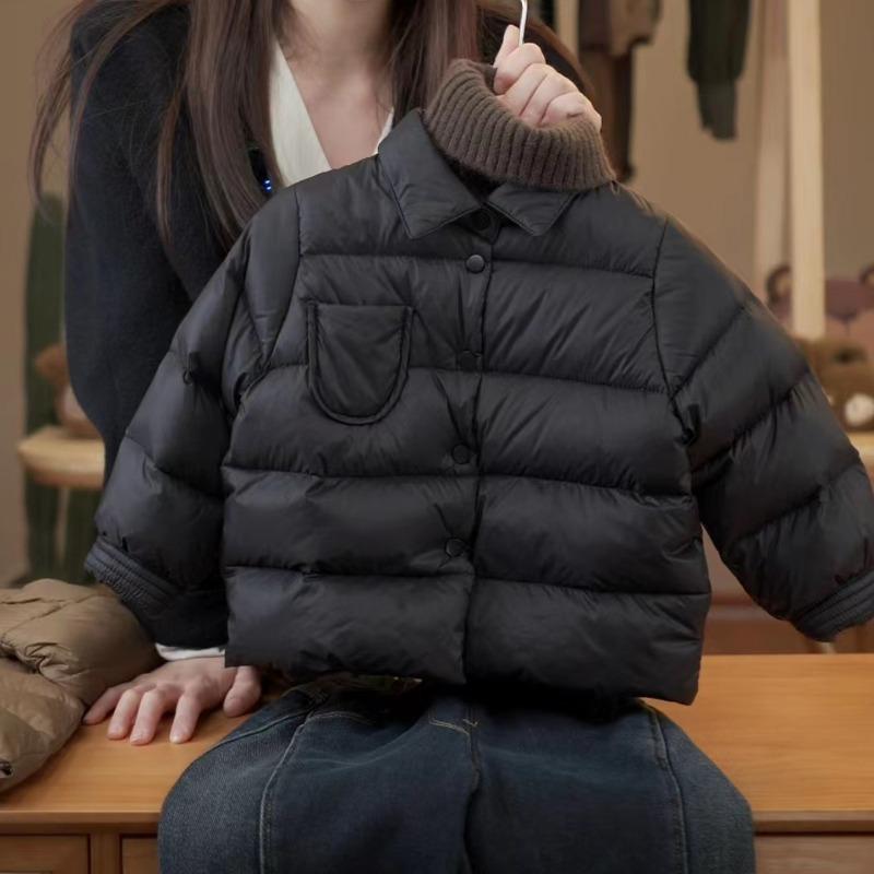 子供用ダウンジャケット ベビー服 軽量 男女兼用 秋冬 インナー 厚手 小学生 中学生 ショート丈 無地 ナイロン 黒 ブラック系