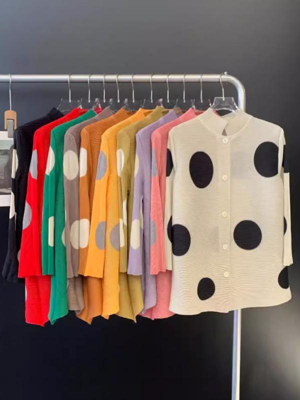 セットアップ レディース 亭主もち服 筋目 長袖 トップス ズボン下 ポリエステル ゆったり大きさ 広広とした影ぼうし 通い 心地よい 普段使い走り 春夏 緑であること パープル さくら色系 赤いこと 白いこと 抹茶色 黄色 黒いこと 珈琲色 駱駝