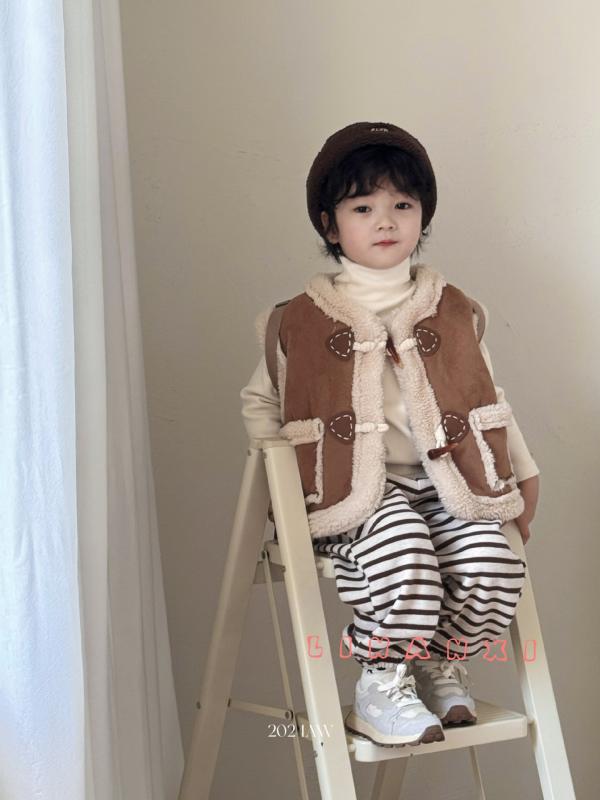 子供服 ベスト 秋冬 ボア スエード 中綿なし 男女兼用 キッズ ベビー 暖かい 防寒 90 100 110 120 130 140cm