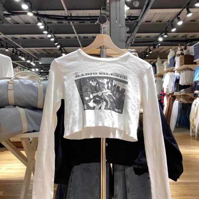 Tシャツ レディース ラウンドネック ギター 長袖 ショート丈 トップス へそ出し コットン カットソー 普段使い かわいい 清潔感