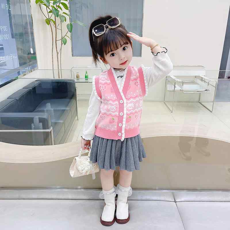 ニットベスト キッズ 春秋 女の子 子供服 セーター ベスト Vネック 熊柄 ポリエステル