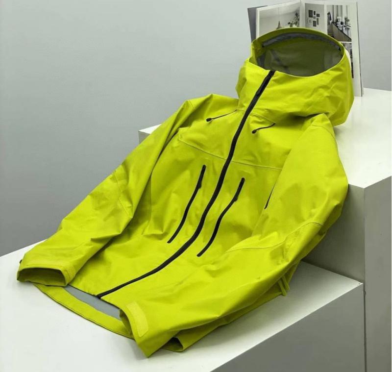 マウンテンパーカー 男女兼用 アウトドア 登山服 防水 防風 軽量 ポリエステル 無地 切り替え 春秋 釣り キャンプ 旅行 ランニング ウェア