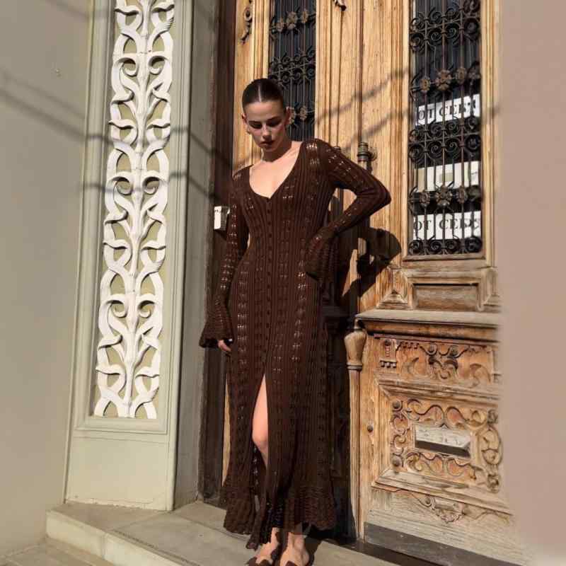ニットカーディガン レディース デザイン Vネック 長袖 ロング丈 接触冷感 伸縮性 羽織り アウター トップス 欧美 個性 ストリート 白 黒 ブラウン ベージュ レッド