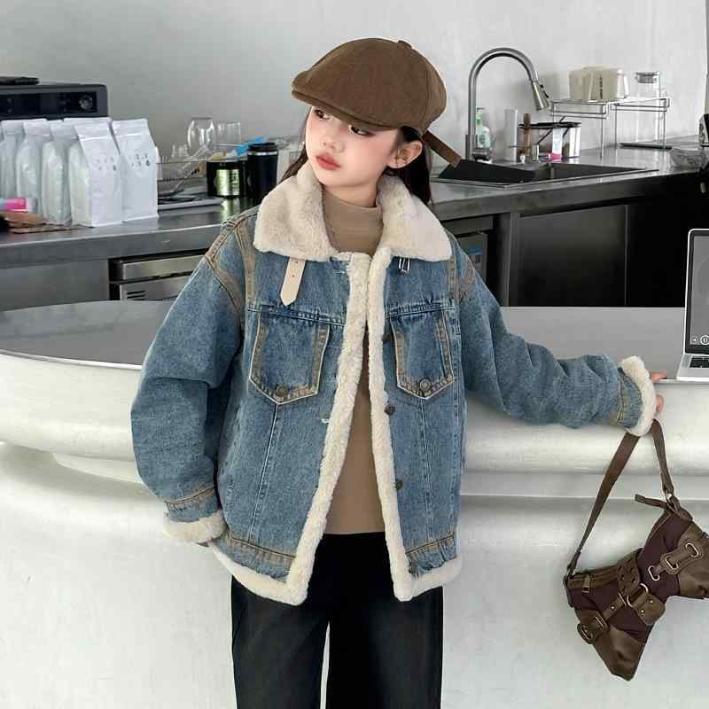 赤ちゃん服 ジーンズ上衣 秋冬物 裏起毛 アウター 御姉さん 中学生 小学生 パーカー風 前掛け 上衣 普段着 防寒着