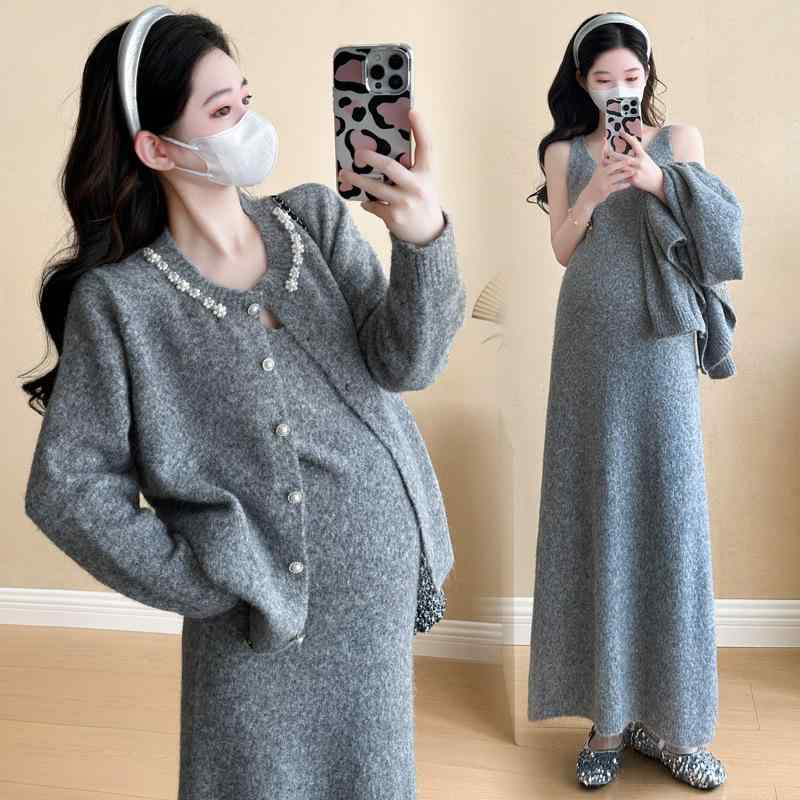 マタニティワンピース 秋冬 編み物 2点仕掛ける 含ませる服 妊婦服 長袖 ジレー セットアップ A生産ライン ゆったり 締め付けない 膝丈 ひざ下 ミモレ丈 綿混 綿織物 花柄 愛くるしげ 好いたらしいめ 女子らしい 雅びやか 普段使い