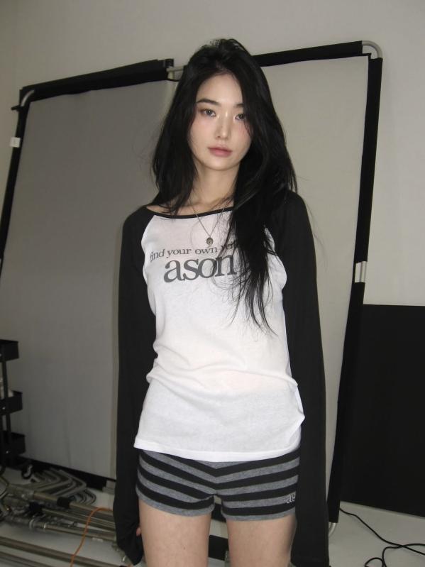 Tシャツ レディース 天竺（再生繊維）切り替え 配色 ドロップショルダー 長袖 カットソー 白黒 日韓スタイル カジュアル