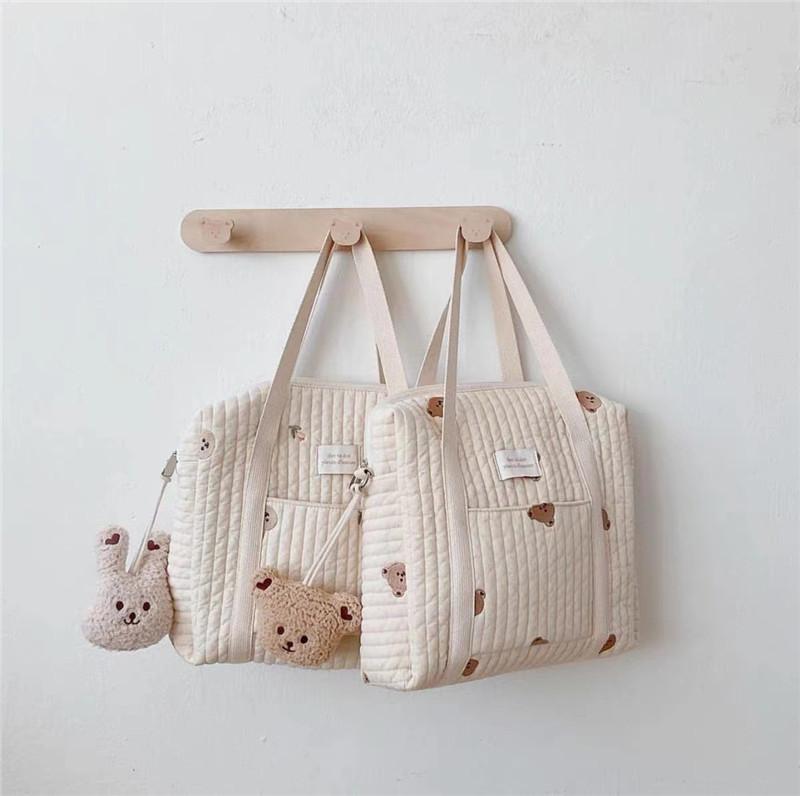 マザーズバッグ レディース キルティング素材 刺繍 かわいい 小熊柄 多機能 収納 おむつ替え 斜めがけ ショルダーバッグ コットン 韓国風 超軽量