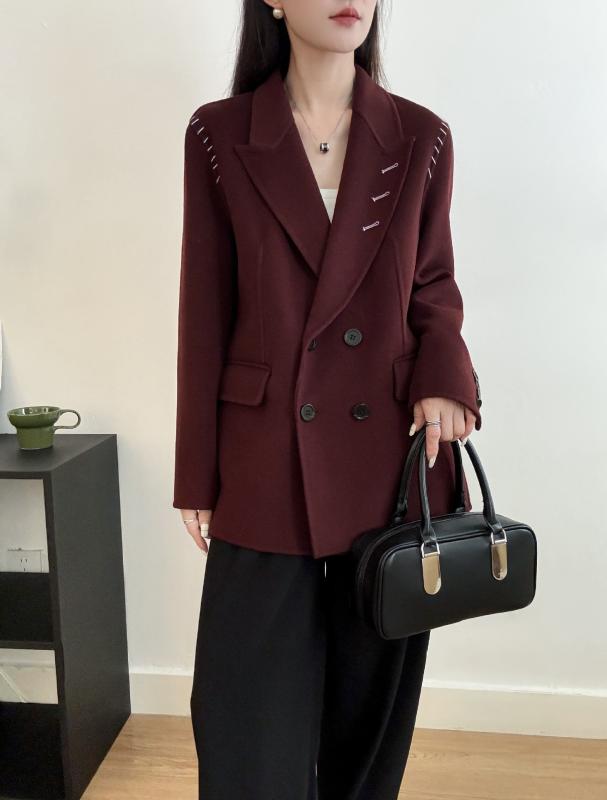 コート レディース ウール 羊毛 カシミヤ混 ダブルブレスト スーツ襟 スリム ショート丈 黒 ブラック グレー アンゴラ赤 通勤 オフィス エレガント きれいめ 秋冬