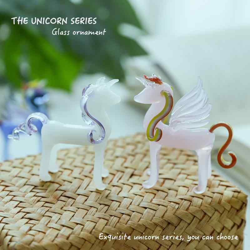 ガラス細工 ユニコーン オブジェ 置物 インテリア 飾り 雑貨 かわいい 動物モチーフ デスク ベッドルーム ディスプレイ ギフト