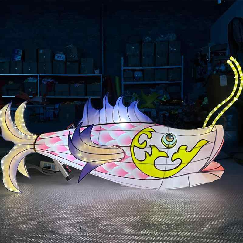 灯篭 魚形 金色 紫色 赤色 青色 緑色 不規則形 発光 100cm 120cm 150cm 現代アート レストラン ショッピングモール イベント｜Tanzan