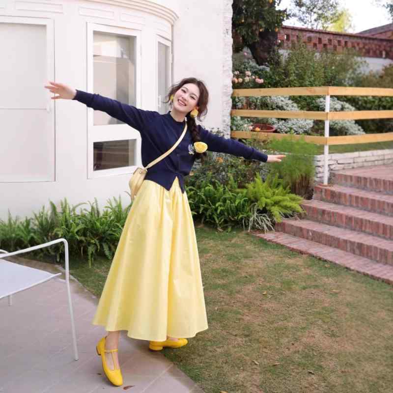 スカート レディース Aライン ひざ丈 ミモレ丈 膝下 ゴムウエスト 黄色 通勤 オフィス カジュアル きれいめ 上品
