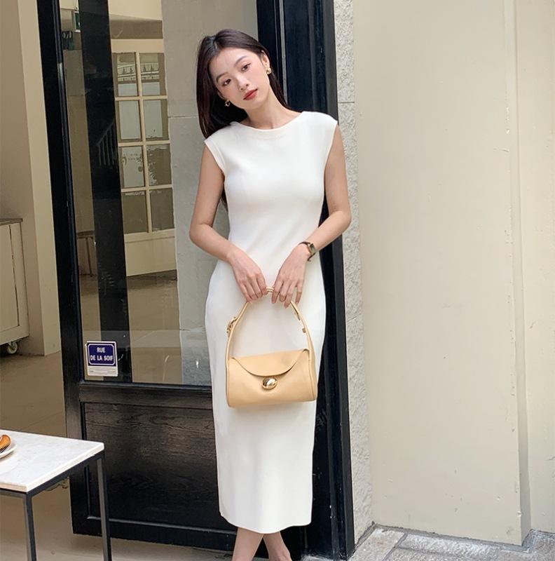 衣装 レディース 春夏 高身たけ ノースリーブ 編み物衣装 ロング丈 包臀 無地 黒いこと 白いこと 当たること冷感 通い 高押し出し 好いたらしいめ 窈窕たる 窈窕たる