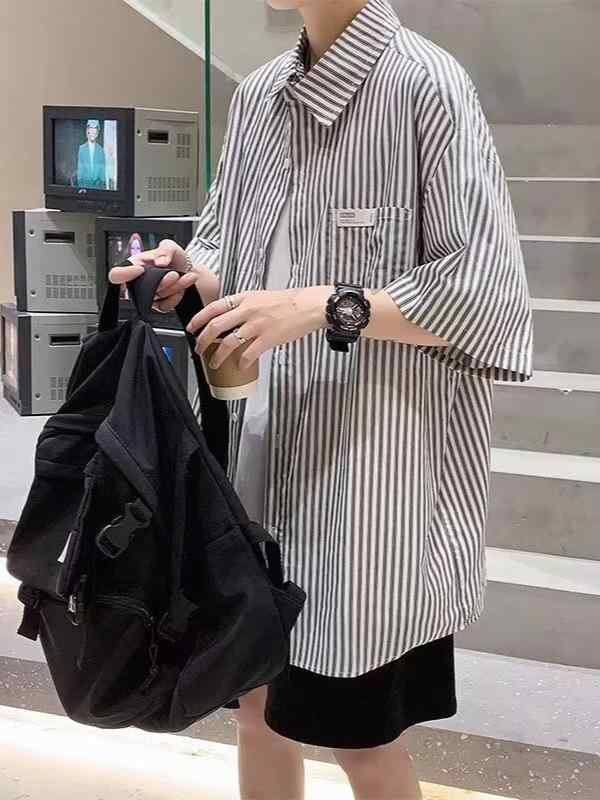 シャツ 男性用 半袖 ストライプ柄 韓国風 トップス 普段使い リラックス 薄手 ポリエステル ブラック ブルー