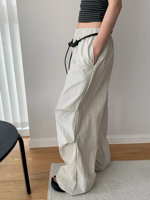 パンツ レディース parachute pants ゆったり 作業着風 ギャザー ウエストゴム ワイドレッグパンツ 長ズボン 韓国風 日韓カジュアル ナイロン 薄手 ストリートファッション