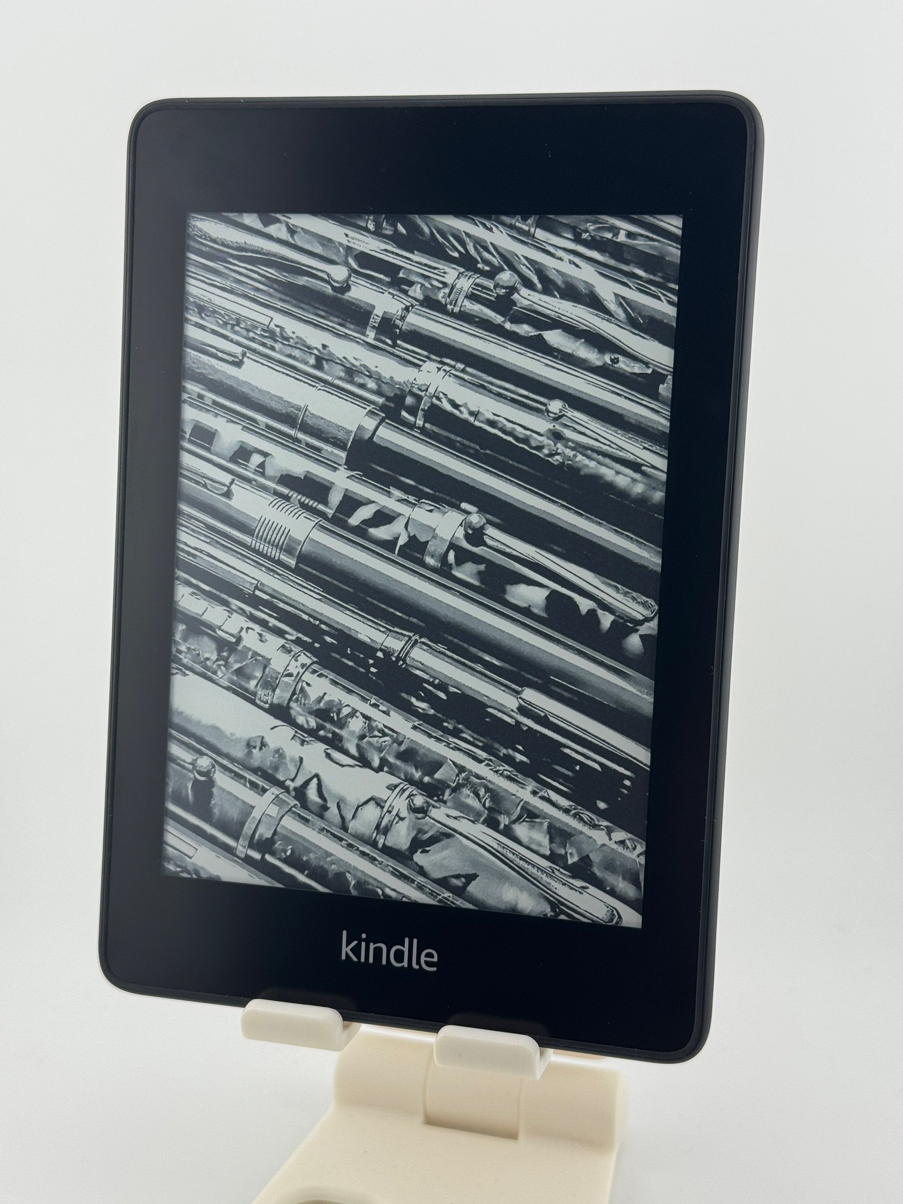 Kindle Paperwhite 第10世代 PQ94WIF 8GB 楽天市場】Kindle Paperwhite 第10世代 8GB 広告なしモデル 中古