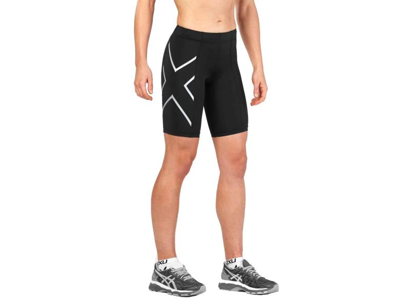 [・] CORE COMPRESSION SHORTS