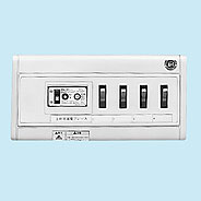 HSA3E-40 日東工業 HP形ホーム分電盤(横一列タイプ・単相3線式・ドアなし) 分岐回路数4+予備スペース0、主幹容量30A(30AF)｜タロトデンキ