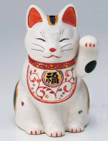 楽天市場】【送料無料】王様印 常滑焼 三匹猫 招き猫（貯金箱）5号