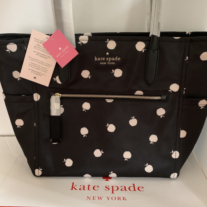 ケイトスペード KATE SPADE  weekender chelsea ウィークエンダー チェルシー りんごの木柄 黒 黒いこと 2way トートバッグ ナイロン 他愛もない
