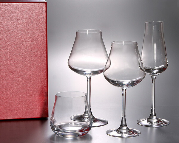 バカラ マイ シャトーバカラ セット 4ピース Baccarat My Chateau 【ワイングラス シャンパンフルート タンブラー ギフト 結婚祝い プレゼント 贈り物 ギフトセット 食器セット】【リボンラッピング無料】