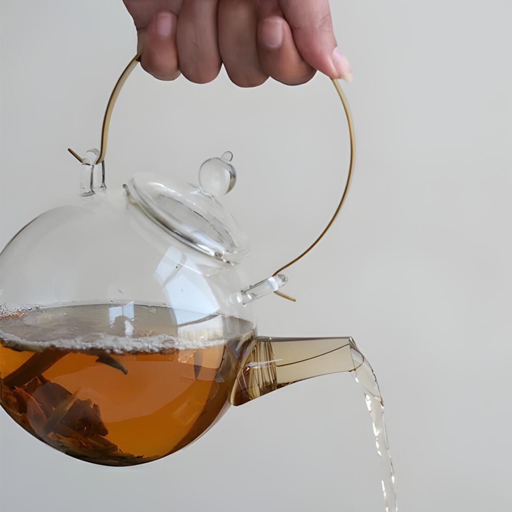朧月 耐熱硝子 ティーポット 硝子湯わかし 900ml 直火相応う 金管楽器製耐久性手 まんまるポット 澄み切った ヤカン 湯わかし 今めかしい 硝子ポット 硝子ティーポット 大電気容量 紅茶の葉ポット 紅茶の葉ポット フルーツ紅茶 麦茶 花茶 母の日 差し上げ物 IwaiLoft