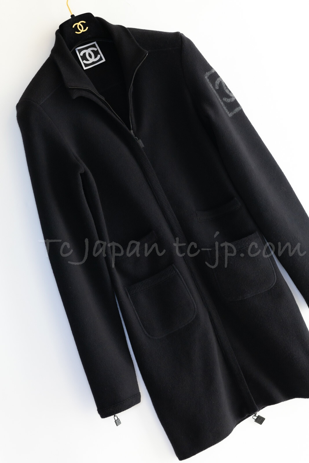 楽天市場】[中古] シャネル カーディガン CHANEL 66万 ネイビー