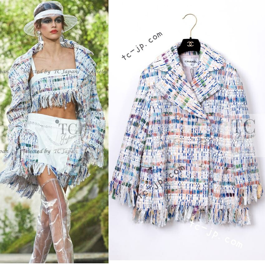 [中古] シャネル 上衣 厚地の外套 CHANEL 131万 象牙色 マルチ色つや 幻想曲 ツィード 長い巻き毛・ラガーフェルド 新品負けず劣らず 38